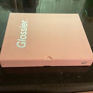 Glossier ultralip limited edition kit